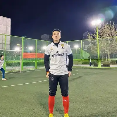 彭娜